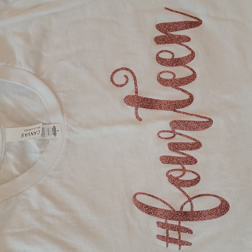 Size Small - Picture 2 of 2